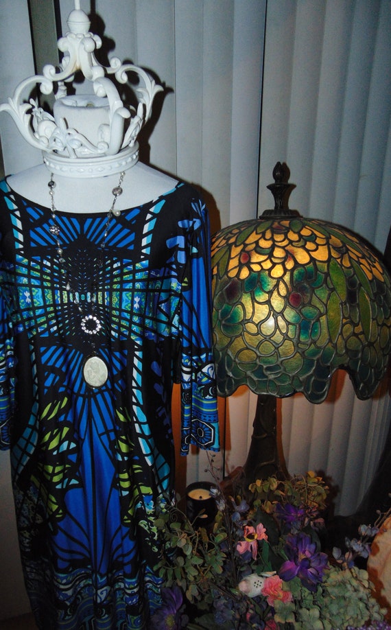 STAINED GLASS: Size 12 dress, Great Mother of Notr