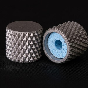 Diamond Knurl Guitar Knob, 316L Stainless Steel or Black Nylon, Fits 1/4in Shaft
