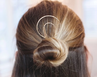 SYKIA（シキア）の「Moon Plate Hair Fork/ムーンプレートヘア
