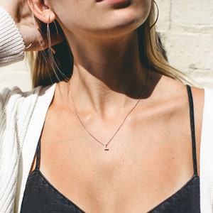 Initial Necklace Gold, Initial Letter Necklace, Letter Necklace Gold, Name Necklace, Mother Gift, Bridesmaid Gift, Gift for Daughter or Wife