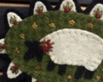 KIT & Pattern: "Sheep Penny Ornament" by Primitive Gatherings