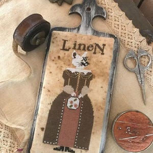 Pattern: Miss Linette Lynn Linen  Cross Stitch - by The Primitive Hare