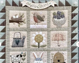 Pattern: Wool Applique Mini Quilt "Hello Spring"  by Heart to Hand