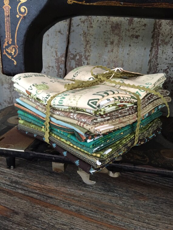 Fabric: Fat Quarter Big Bundle Green Theme 12 Pack