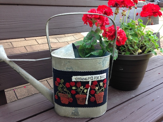 Pattern: Geraniums for Sale Punch Needle by Primitive Gatherings