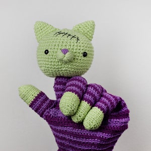 Zombie Kitten Glove Puppet Amigurumi Pattern, Halloween Cat Crochet Pattern, Best Gift for Baby Shower or Christmas; nursery decor, handmade