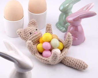 Bowley the Crochet Cat Bowl: Amigurumi Low-Sew Ring Dish, Easter Decor or Mini Storage for Yarn Scraps Pattern [Digital Download]