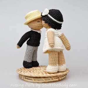 Kissing Dolls Amigurumi Pattern, Wedding Crochet Gift, Bride and Groom, Wedding Topper, valentines day, bridal shower, diy image 4