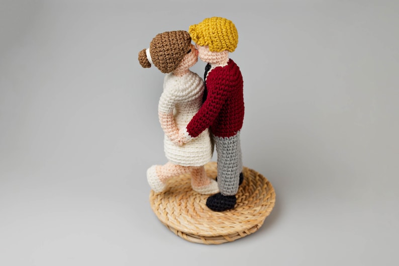 Kissing Couple Crochet Pattern: No -Sew Amigurumi Wedding Cake Topper (PDF Download) image 3