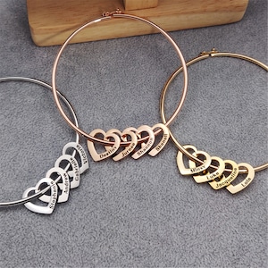 Benutzerdefinierte Herz Armband für Frau, Familiennamen Armband mit Herzen, gravierte Namen Armband Personalisierter Name gravieren Wörter Armband