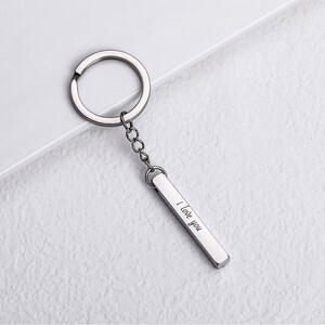 Porte-clés avec texte personnalisé, Porte-clés avec pendentif barre 3D, Porte-clés avec nom personnalisé, Porte-clés en acier inoxydable pour femmes hommes, cadeaux image 4