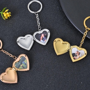 Personalization Photo Name Locket Keychain, Custom Image Keychain, Engrave Text Heart Locket Keychain Memorial Day Gifts for Women Men