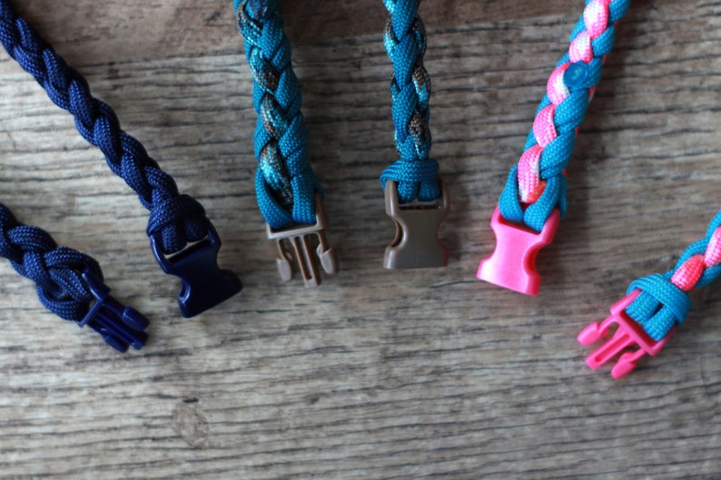 Handmade Braided Paracord Necklaces. Made with 550 Paracord. Perfect for sports teams of all ages image 5