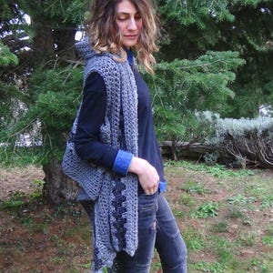 CROCHET PATTERN - Crochet Granny Shawl -Pdf Pattern-Beginner Friendly Pattern, Granny Pattern, Instant PDF Download