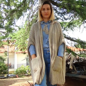 CROCHET PATTERN-Crochet Poncho Cardigan- Beginner friendly Pattern- PDF Pattern, Easy Crochet Cardigan