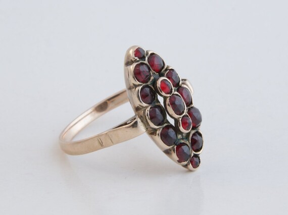Victorian garnet ring, Antique Victorian navette g