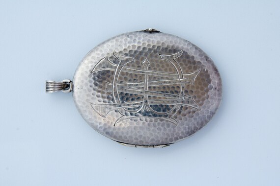 Unique Victorian 800 silver engraved locket WE ini