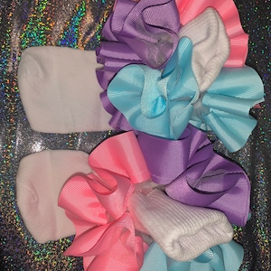 Add detachable RIBBON SOCKS to any order!