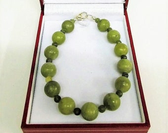 Authentic Irish Connemara Marble Beaded Bracelet Handmade Ireland Celtic Jewelry Gift Boxed