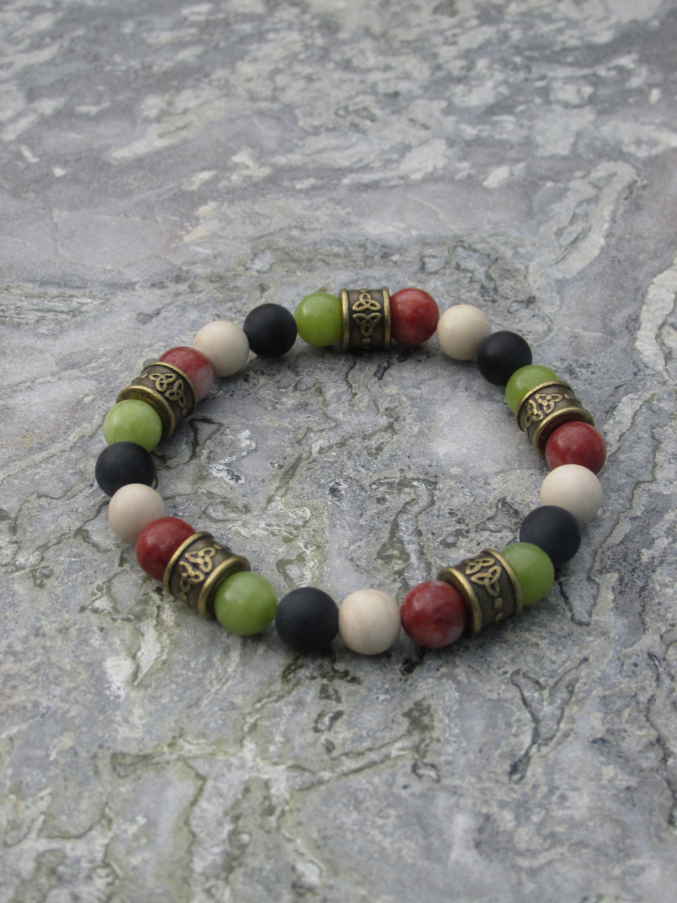 Genuine Marble Of Ireland(4 Province) Celtic Stretch  Bracelet 8mm beads Guaranteed Irish