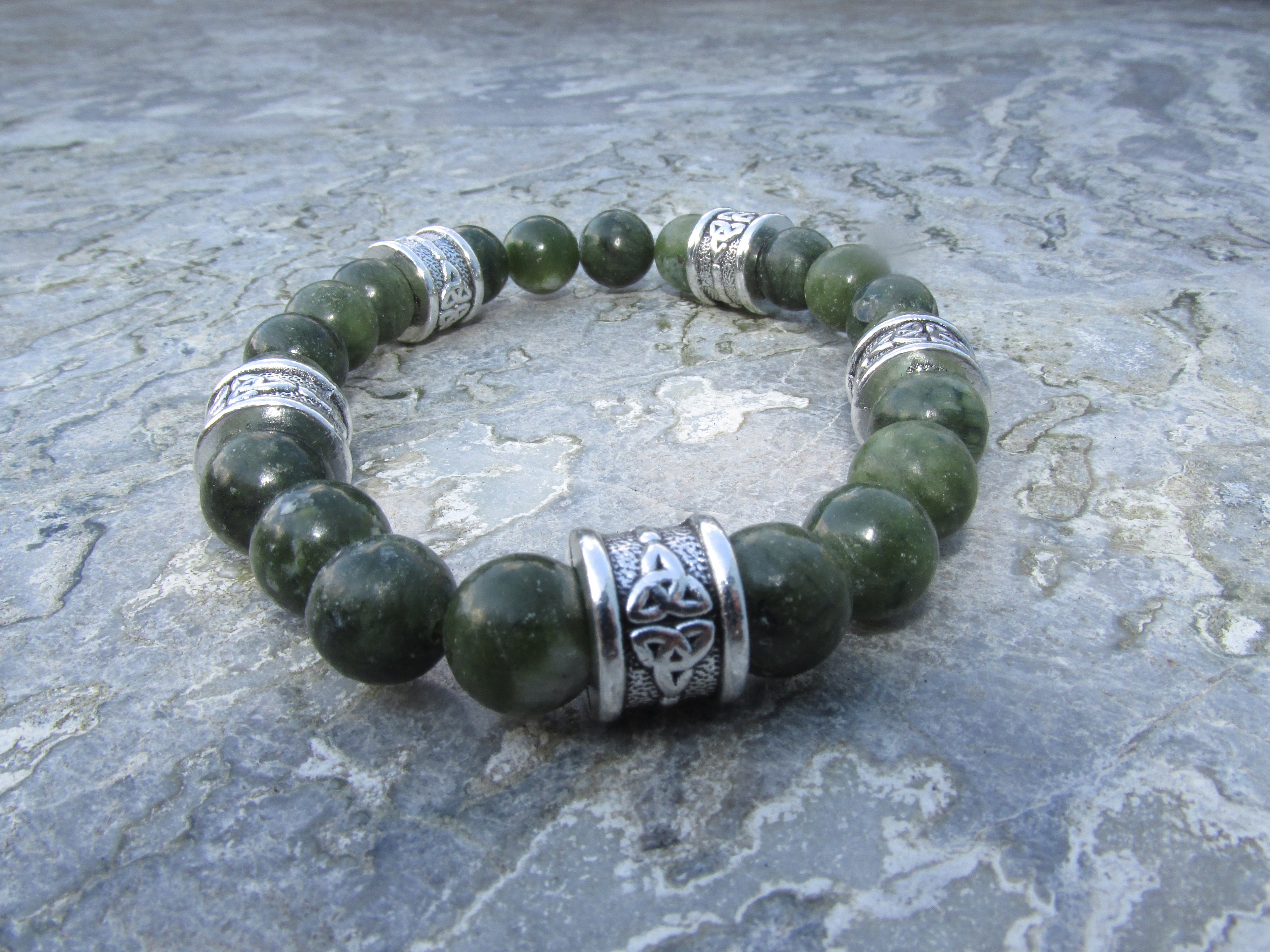 GENUINE Irish Connemara Marble Celtic Stretch Bracelet 8mm Beads ...