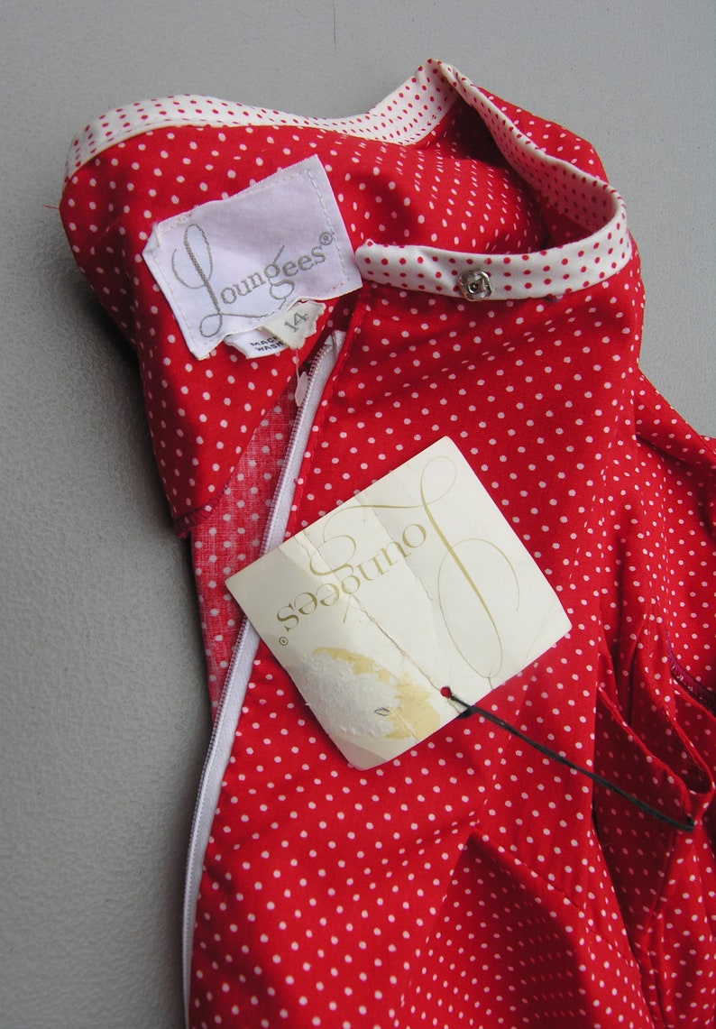 Vintage 60s DEADSTOCK Rayon Cotton red polka dot lounge dress step in 34 zip front by Loungees