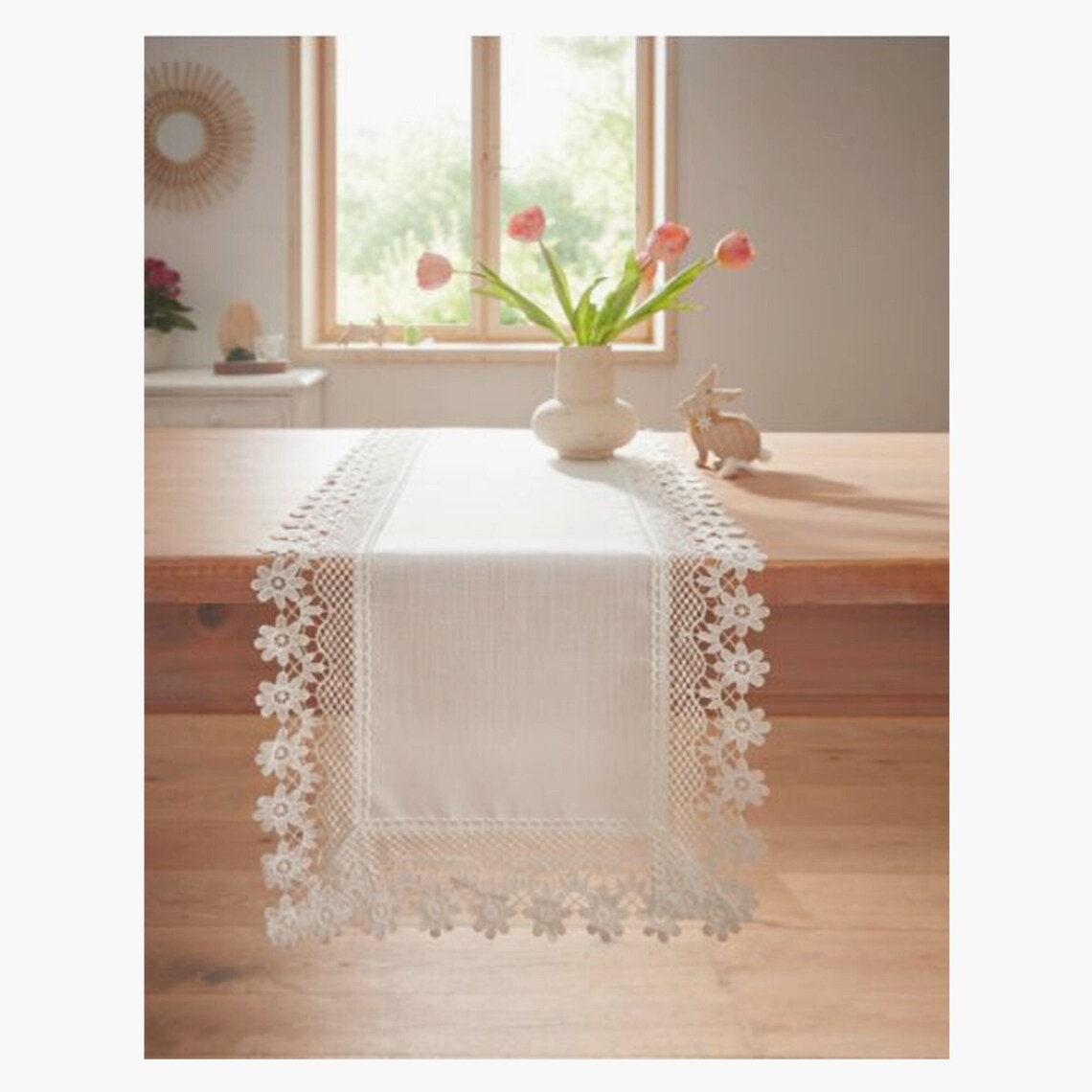 Chemin de Table Fleurs en Dentelle