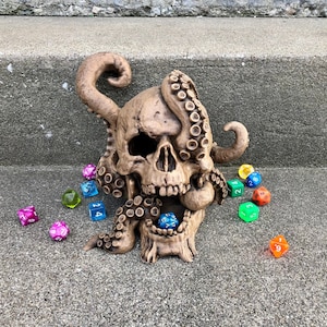 The Octo-Skull Dice Tower - 3D Printed Dice Tower - Monstrous Dice Towers by Beast Miniatures