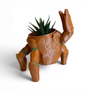 Chibi Waving Movie Accurate Rocky the Alien Succulent Planter Decor - 3D Printed Cute Rocky Based Lifeform Figure