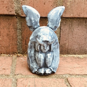 Hand-Painted Legend of Zelda: Breath of the Wild Horned Statue