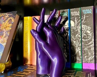 The Lovers Bookshelf Decor - Romantic Hands - Romantasy Inspired 3D Printed Bookish Decor