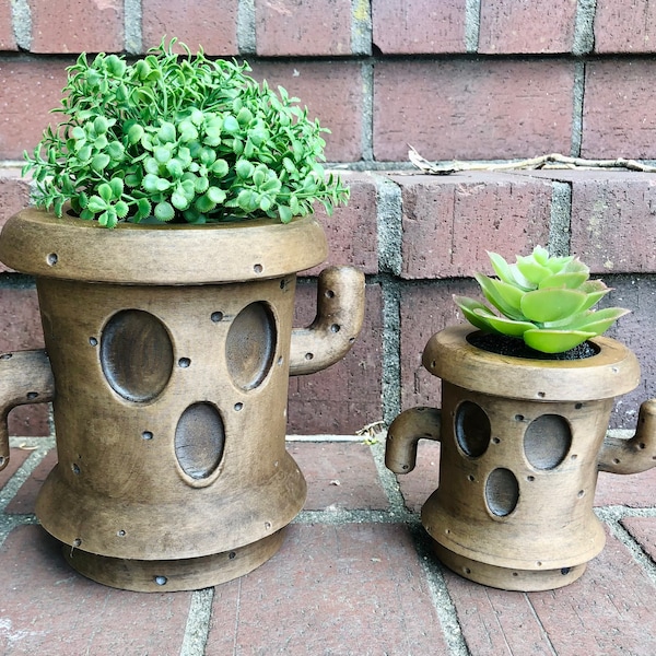 3D Printed Hand-Painted Gyroid Lloid Succulent Planter Vase Inspired by Animal Crossing New Horizon