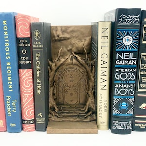 Doors of Durin Khazad-dum Moria Illuminated Book Nook Insert -  3D Printed Hand-Painted Book Nook Bookshelf Insert with Fairy Lights