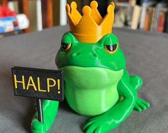 Crowned Frog Familiar Bookshelf Decor - ATTV Book Figure - 3D Printed Bookish Decor
