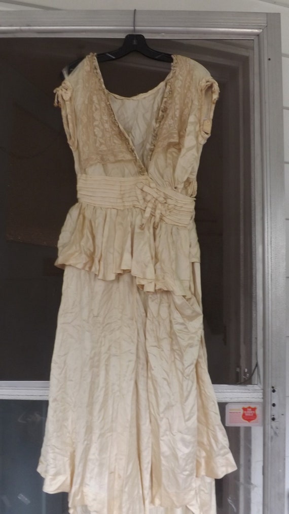 Vintage 1900 Silk Wedding Dress - image 10