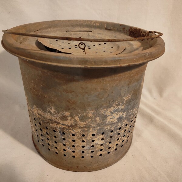 Vintage Galvanized Metal Minnow Bucket Bait Pail Rustic Decor