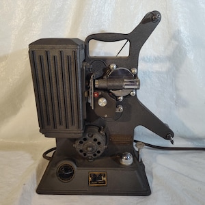 Vintage Super 8 Projector - Etsy