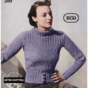 Könnte beinhalten: Ein Vintage-Strickmuster aus dem Jahr 1939 für einen lilafarbenen Pullover mit hohem Kragen und Knöpfen. Das Muster ist für einen Brustumfang von 86 bis 91 cm konzipiert.
