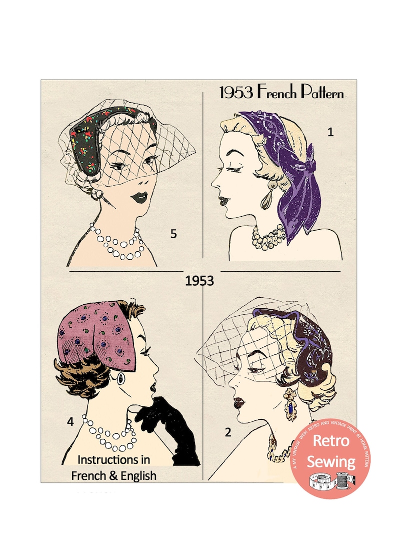 Pu&ograve; includere: Un modello di cucito vintage del 1953 per quattro diversi stili di cappello. Il modello include istruzioni in francese e inglese. I cappelli sono mostrati su quattro donne diverse con diversi stili di capelli e accessori.