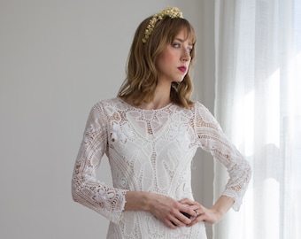 chinese dress ladies Antique Battenberg Lace Trained Bridal Gown [xs/sm]  Demetra Vintage