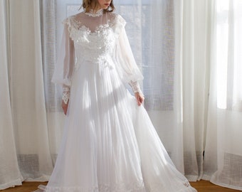 1970's bishop sleeve cottage core wedding dress / hight neckline / ruffled / chapel train / victorian size XS