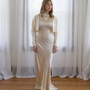 1930&#39;s pure silk ivory wedding dress with matching jacket / sleeveless / long sleeve / bolero / bias cut / size XS Small / Art Deco