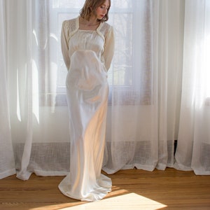 1930&#39;s bias cut liquid satin wedding dress / art deco / lace / long sleeves