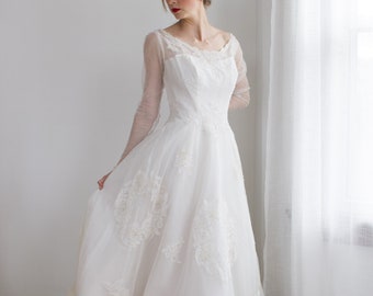 80s Tiered Lace Long Sleeve Wedding Gown With Train S Etsy