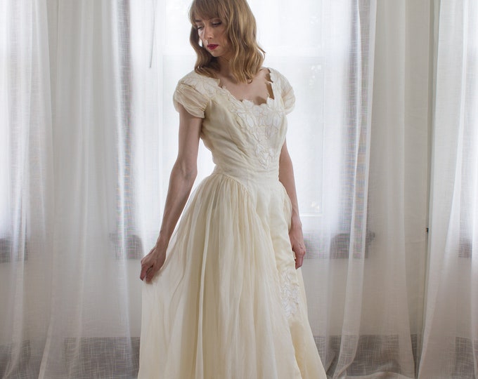 1950s Silk Chiffon Beautiful Floral Dress