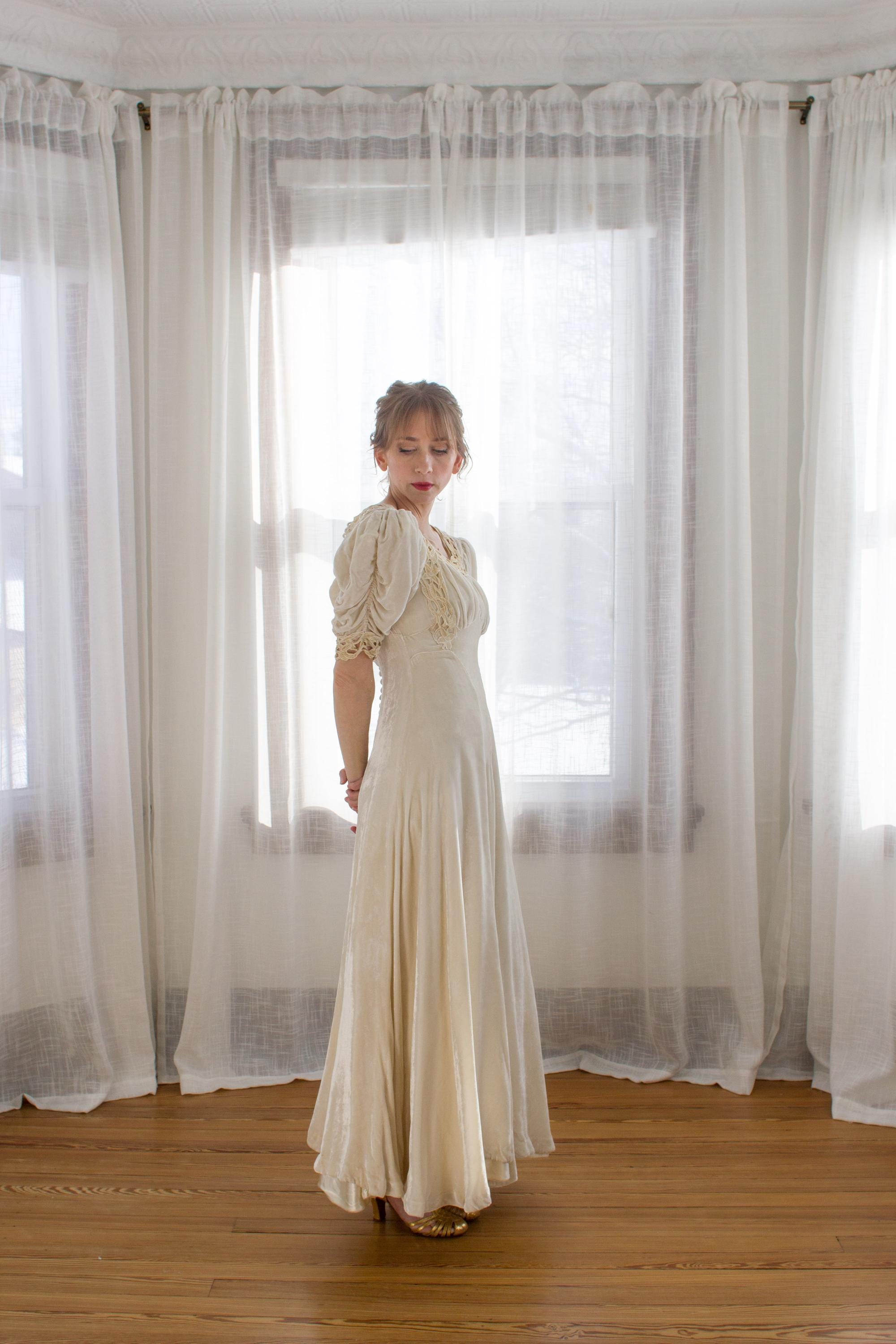 1930's Ivory Silk Velvet Puffed Sleeve Wedding Dress With Satin