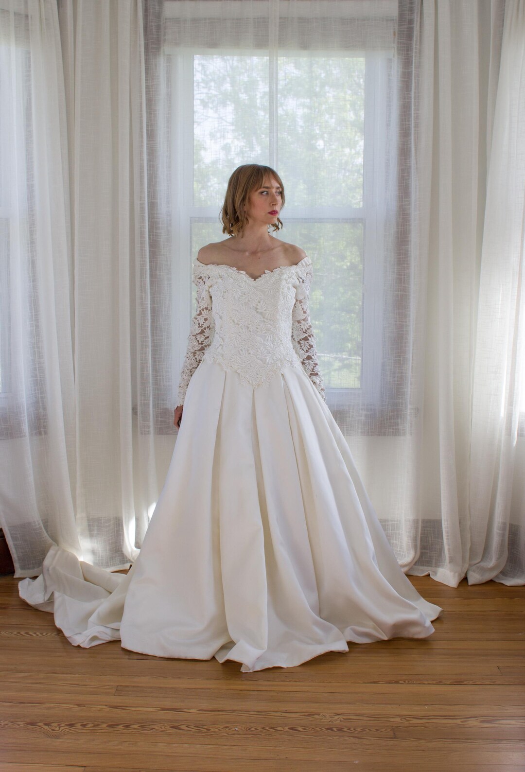 1990's Off-the-shoulder Wedding Gown With Lace Long Sleeves
