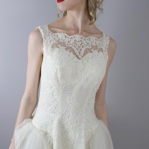 1950's sleeveless lace and chiffon gown / Size S/M image 7