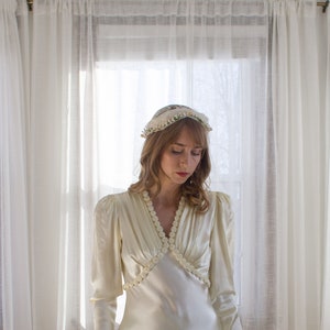 1920&#39;s Flapper headpiece / bridal / antique / art deco