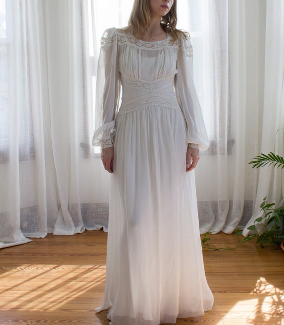 1930's sheer chiffon balloon sleeve wedding dress… - image 6